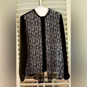Tahari Long Sleeve Blouse Sz M EUC